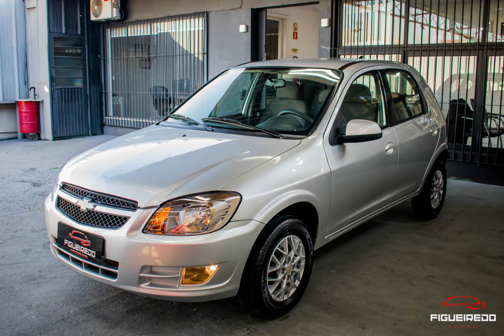 CELTA 1.0 LT COMPLETO 