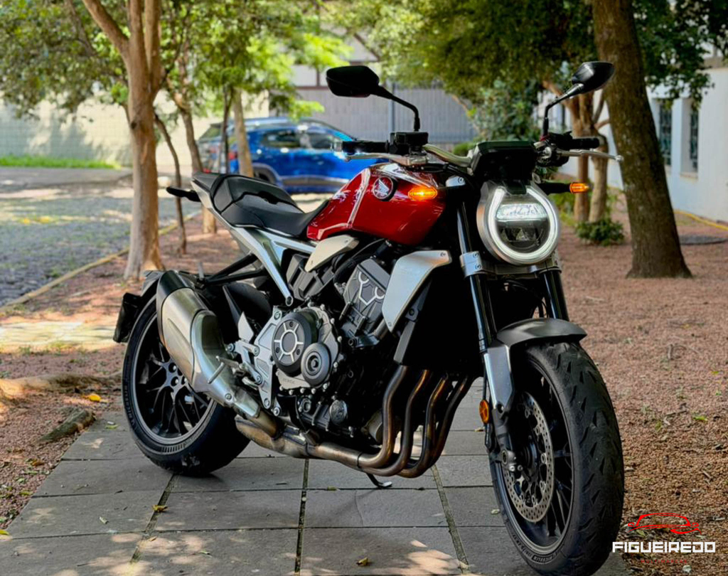 CB1000R
